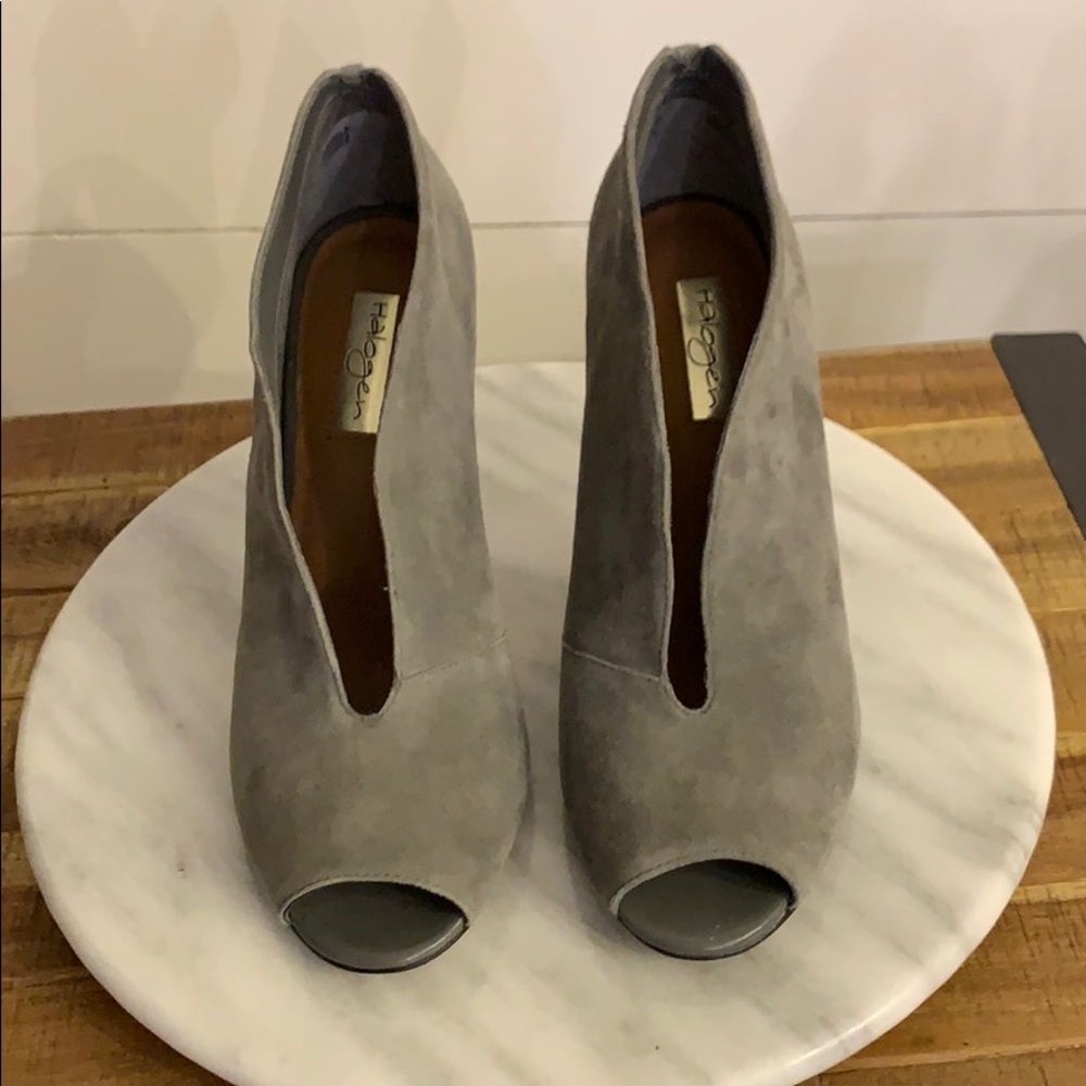 Halogen Shoes - Picture 3 of 5